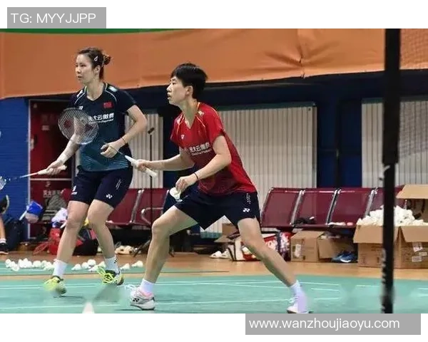 南京羽毛球队与深圳羽毛球队赛后复盘分析意识碰撞与战术对决